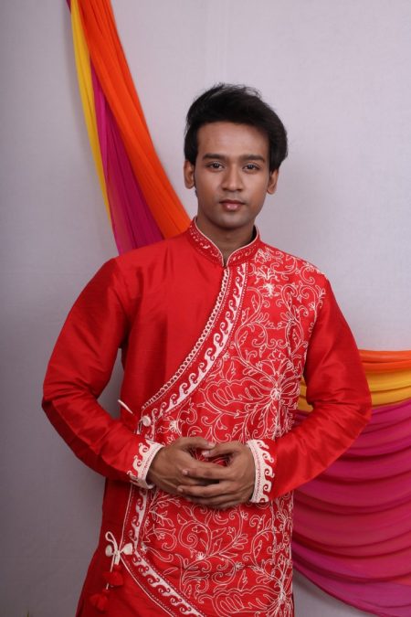 Men’s Heritage Embroidered Kurta with Dhoti – Perfect for Occasions Festive Royalty in Every Stitch