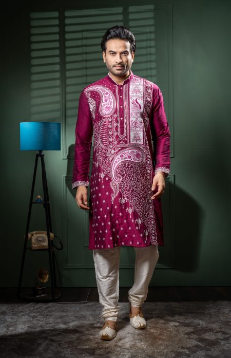 Men’s Heritage Embroidered Kurta Pajama Set “Redefining Ethnic Sophistication.”